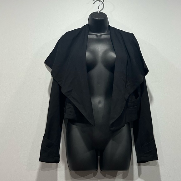 Black open blazer - Picture 5 of 8